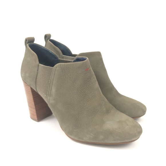 ED Ellen Degeneres 10 Mahoney Heel Bootie - Picture 1 of 7